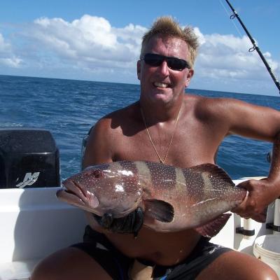 Klaus mit Zackenbarsch