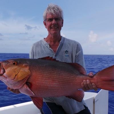 Walter mit Zackenbarsch Rodrigues