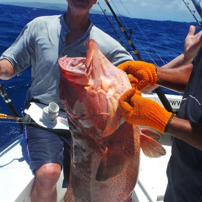 Walter mit Zackenbarsch Rodrigues