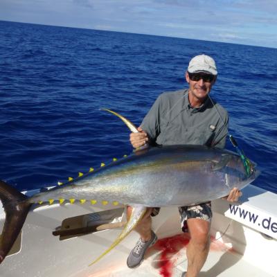 Stephan mit schönem Yellowfin-Tuna