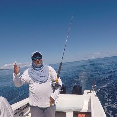 Eric Cesar auf seinem Boot